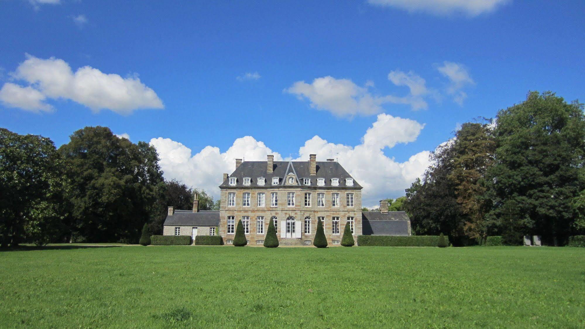 Chateau De Bouceel Bed & Breakfast Vergoncey Eksteriør bilde